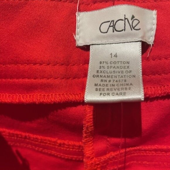 Cache - Red Stretchy Cropped Capri Pants - Picture 4 of 5
